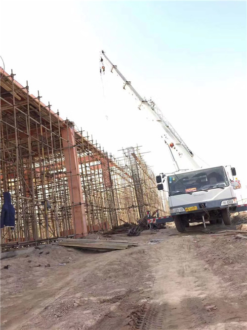 丰镇市吊车作业的安全注意事项有哪些？